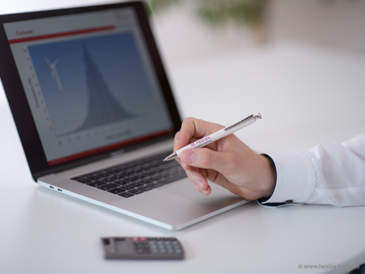 RE Project Evaluator Tool-Wind Financial modelling of renewable energy projects  -  Wind